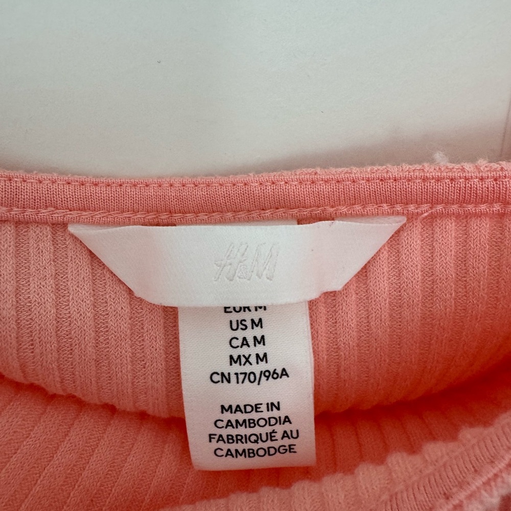 Pink Ribbed Off-Shoulder Top - Picture 2 of 2